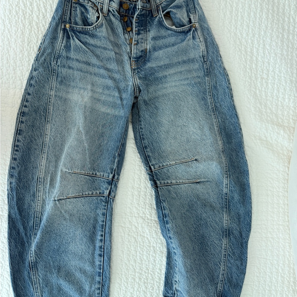 Free People good luck mid rise Barrel Jeans - Picture 5 of 5
